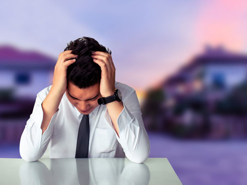 Nhìn vết bầm tím trên người vợ đêm tân hôn, tôi bàng hoàng phát hiện ra âm mưu của cô cùng cậu bạn chí cốt-3