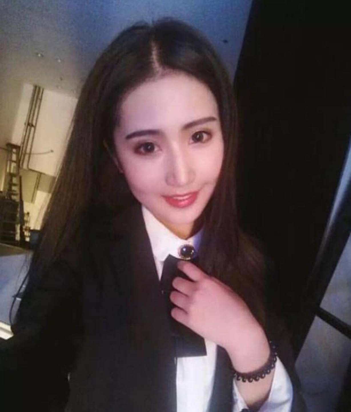 Tin đồn ngoại tình chấn động Cbiz: Phùng Thiệu Phong chui vào vali, nhờ quản lý đẩy sang phòng gái trẻ để qua đêm, chân dung tiểu tam lộ diện?-2