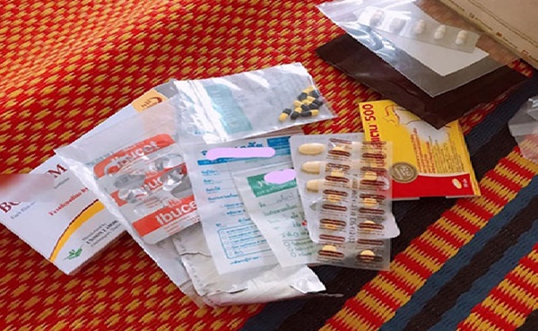 Tự uống thuốc giảm đau tại nhà, cô gái 25 tuổi tử vong đau đớn-1