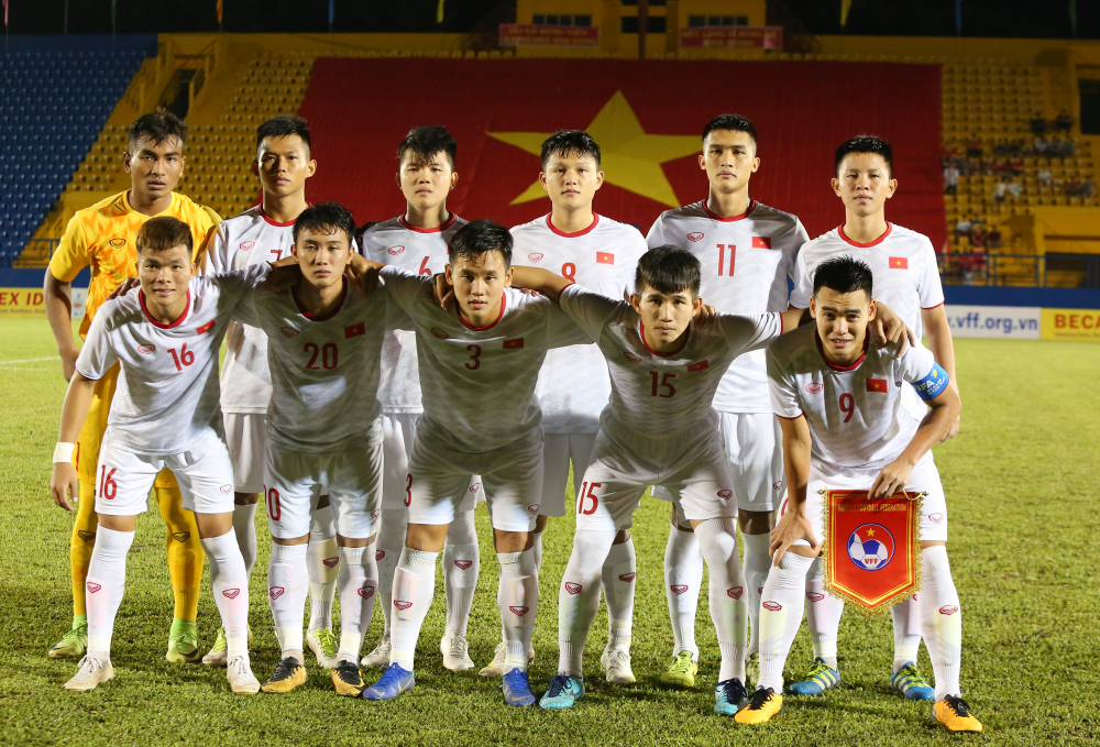 U18 Việt Nam thắng tưng bừng U18 Singapore, chờ đại chiến Thái Lan-1