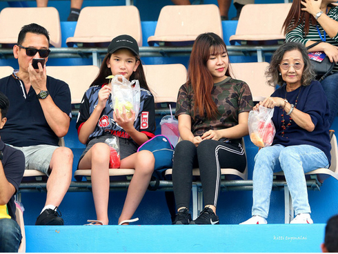 Cả gia đình Lâm Tây cùng nhau đi du lịch: Cuối cùng thì Văn Lâm và Yến Xuân cũng chịu xuất hiện trong một khung hình-4