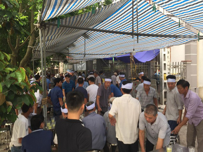 Quang Hải về chịu tang ông nội ngay sau khi lập hat-trick kiến tạo thắng Thanh Hóa-6