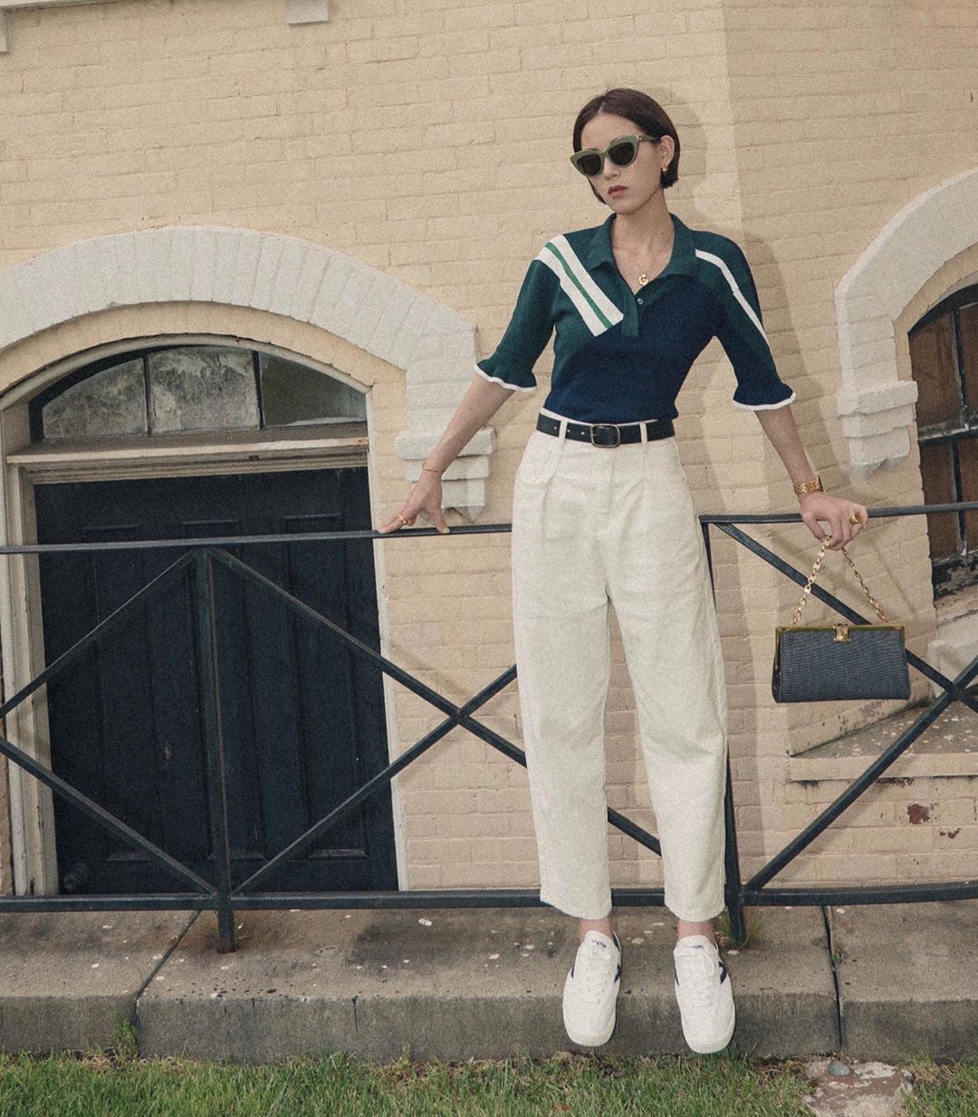 4 món đồ jeans bạn nên tậu gấp để bước vào mùa thu với style trẻ xinh và siêu cấp sành điệu-11