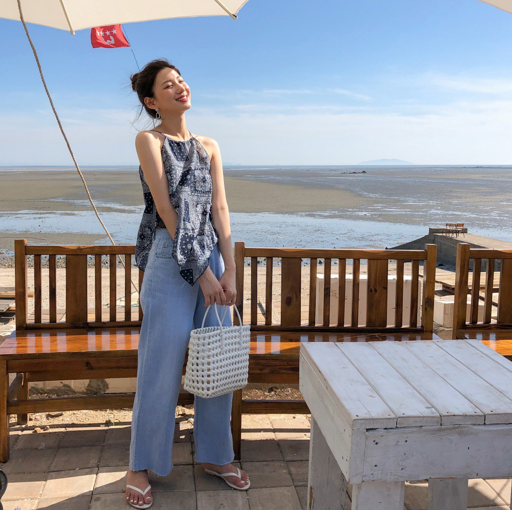 4 món đồ jeans bạn nên tậu gấp để bước vào mùa thu với style trẻ xinh và siêu cấp sành điệu-13