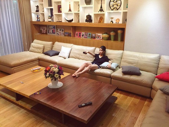 Cuộc sống làm dâu hiếm có khó tìm như Kiều Anh: Chồng chiều, mẹ chồng yêu, khối tài sản vạn người mơ ước-4