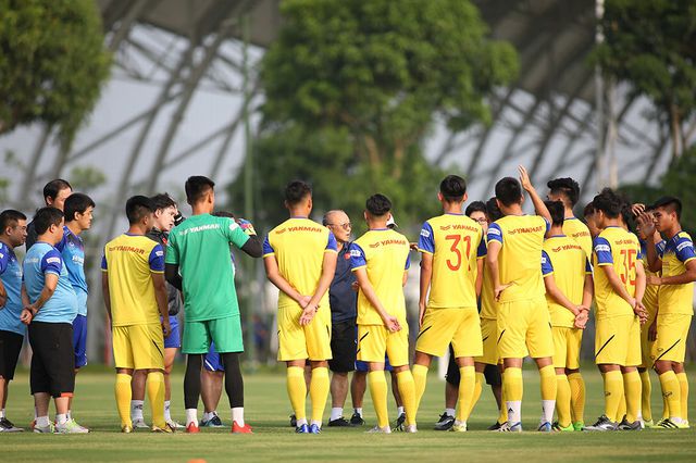 HLV Park Hang Seo nhận tin không vui ở U22 Việt Nam-2