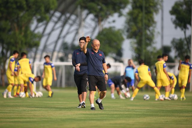 HLV Park Hang Seo nhận tin không vui ở U22 Việt Nam-6