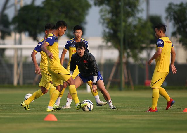 HLV Park Hang Seo nhận tin không vui ở U22 Việt Nam-12