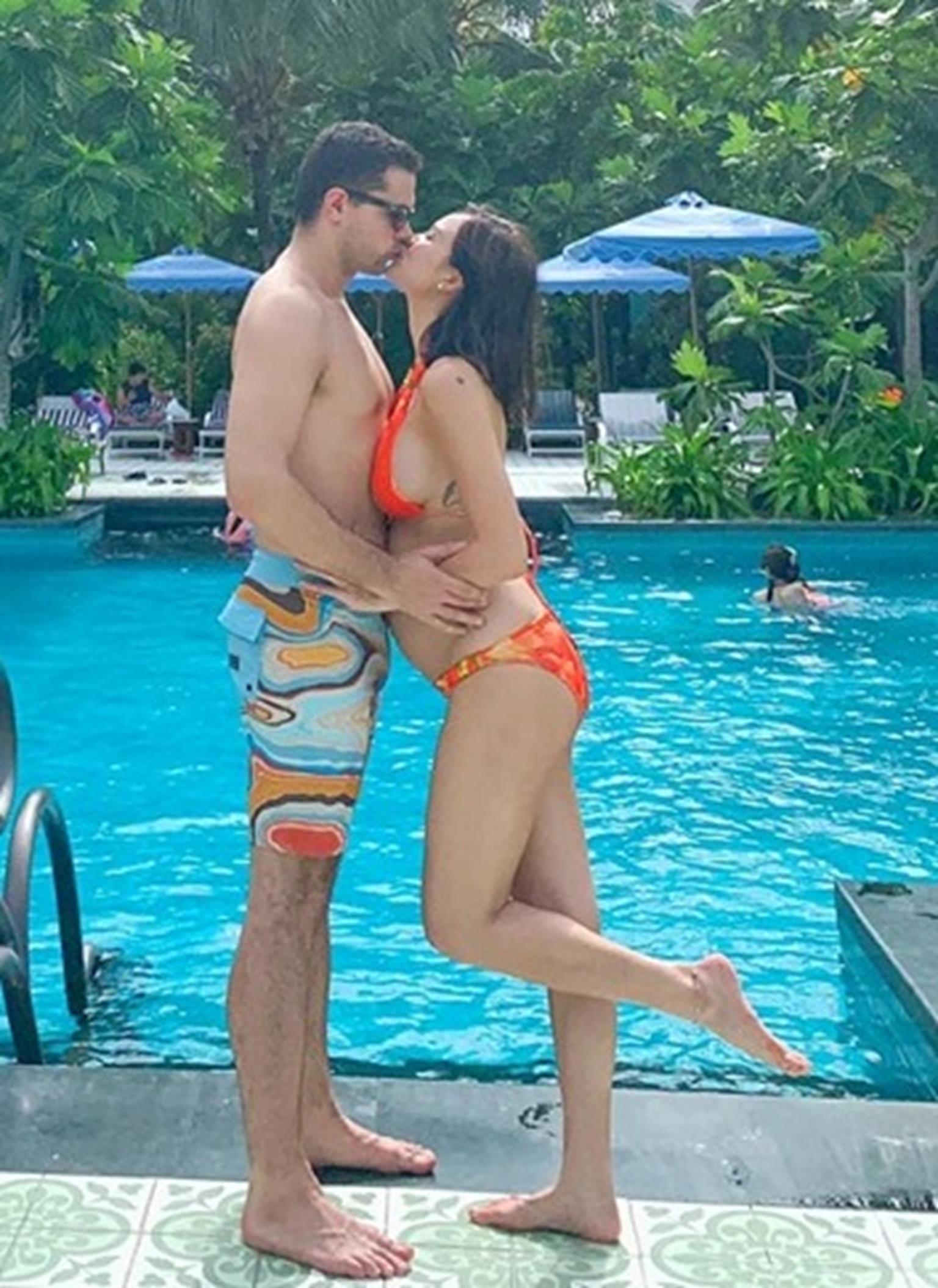 MC Phương Mai mang bầu 6 tháng vẫn mặc bikini khoe dáng đẹp hút mắt-7