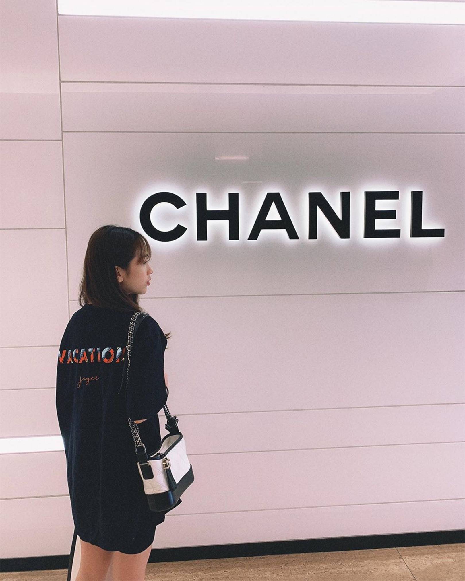 3 ái nữ cành vàng lá ngọc nhà đại gia Việt: Thay đồ hiệu như thay áo, xách túi hiệu như xách giỏ đi chợ mỗi ngày-17