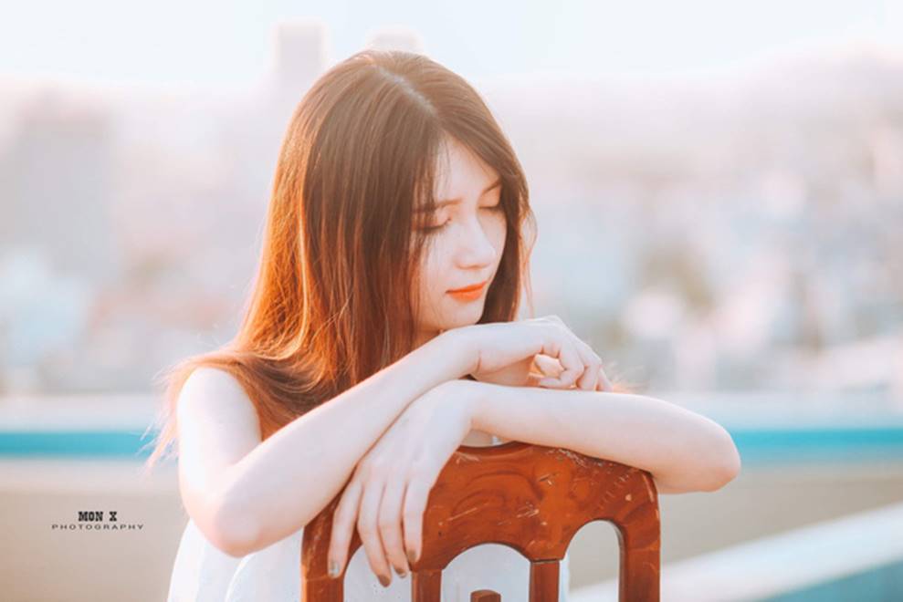 Nữ sinh Bách Khoa gây xôn xao vì đẹp mong manh trong bộ áo quần đồng phục, xem đến ảnh đời thường càng xuất sắc hơn-15