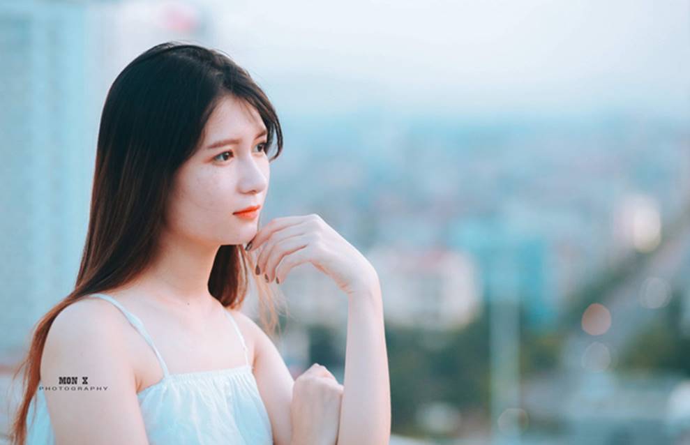 Nữ sinh Bách Khoa gây xôn xao vì đẹp mong manh trong bộ áo quần đồng phục, xem đến ảnh đời thường càng xuất sắc hơn-16