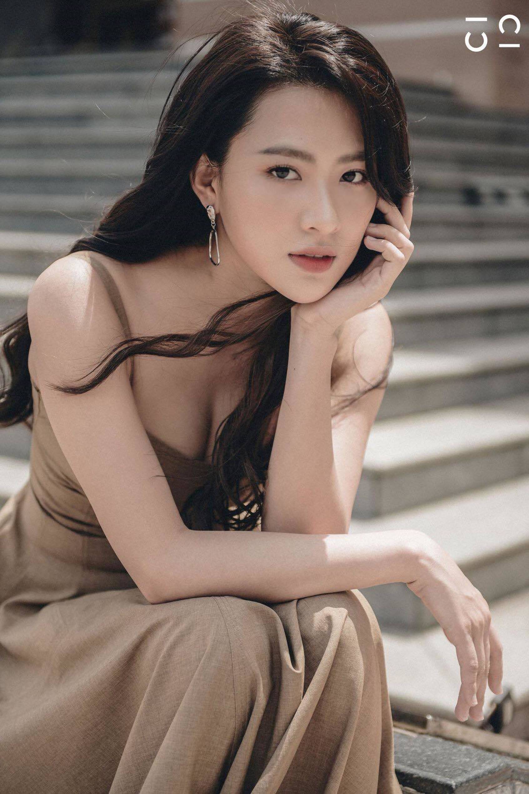 Nữ diễn viên Việt gây bất ngờ vì quá giống mỹ nhân Chiếc lá cuốn bay-5