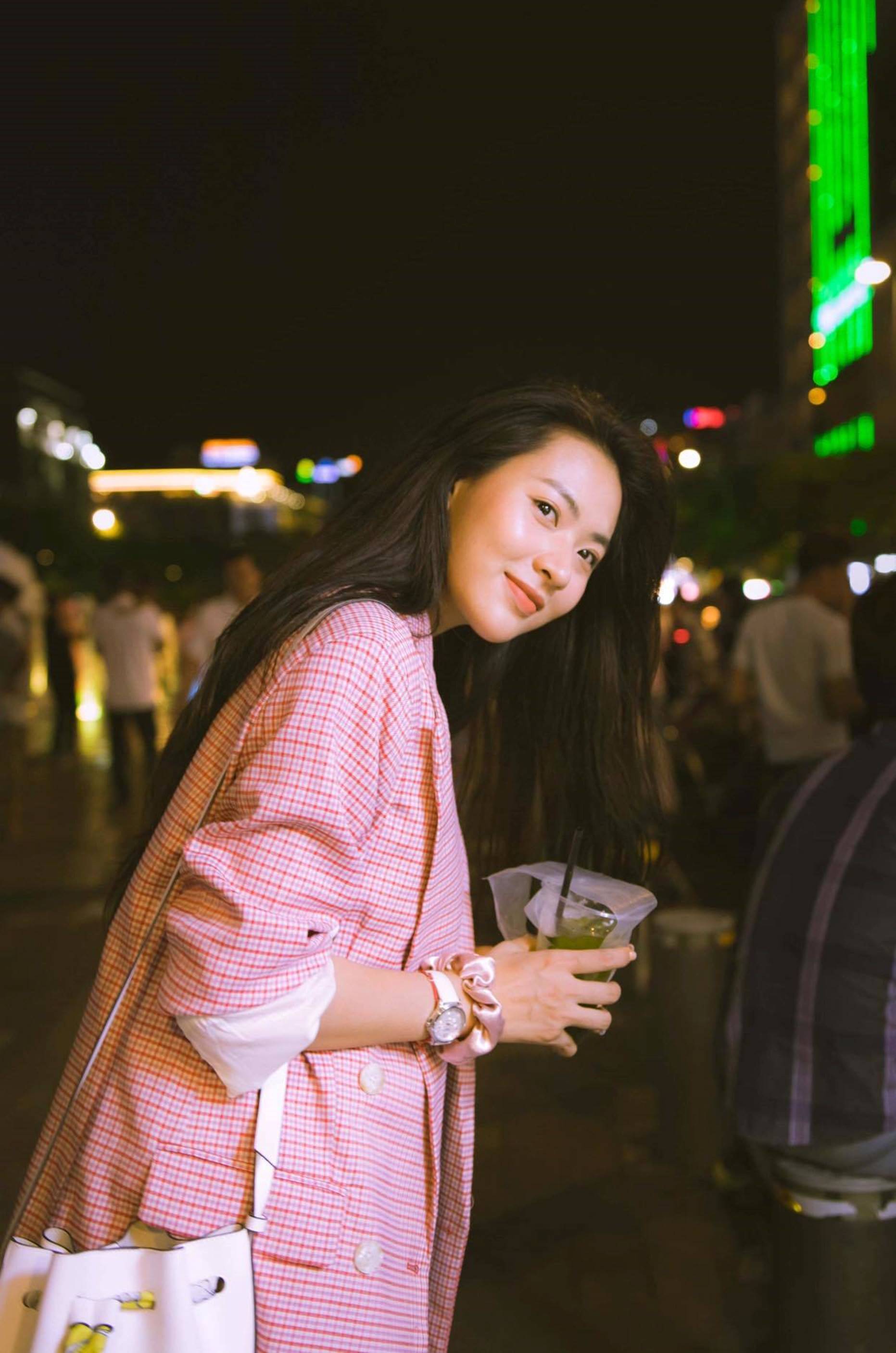 Nữ diễn viên Việt gây bất ngờ vì quá giống mỹ nhân Chiếc lá cuốn bay-11