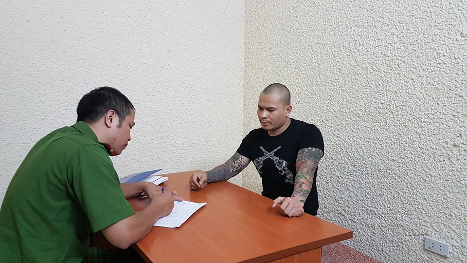 Sau Khá Bảnh đến lượt đàn anh Quang Rambo bị bắt giữ vì cầm đầu nhóm đòi nợ thuê-2