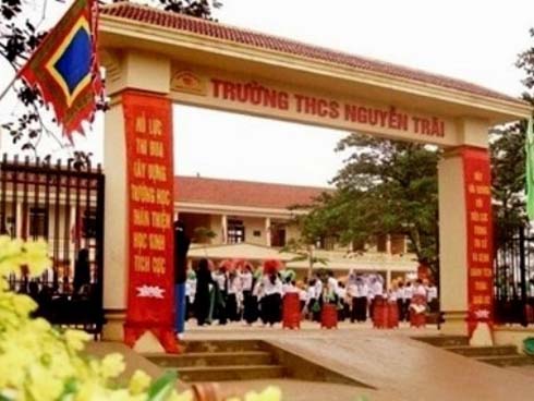 Nam sinh lớp 7 chết bất thường tại bể bơi của phường-2