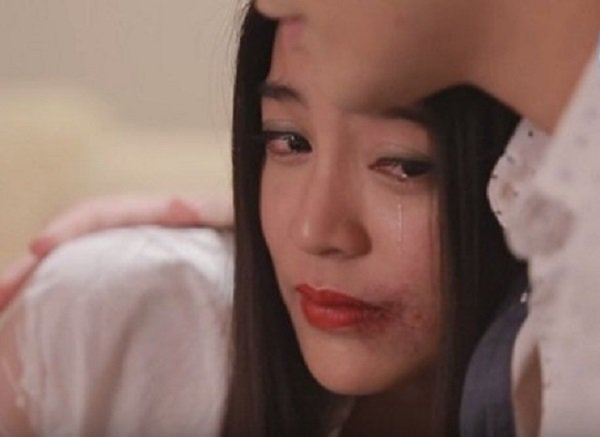 Chồng sắp cưới mê mẩn gái quán bar, tôi nhanh trí gửi món quà khiến ả ta tắt điện”-2