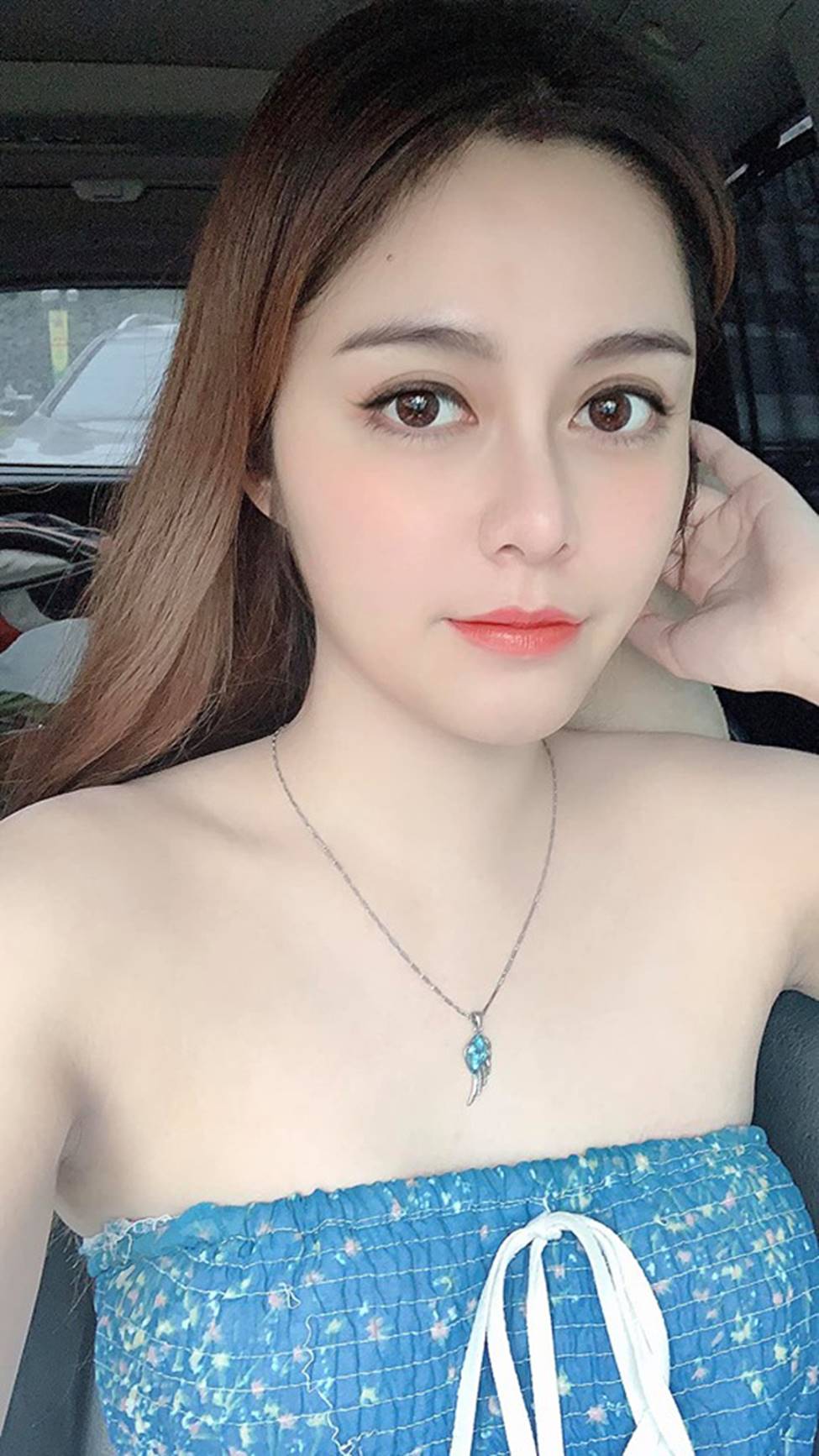 Ảnh đời thường nóng bỏng khác hẳn trên phim của dàn gái xinh Về nhà đi con-19