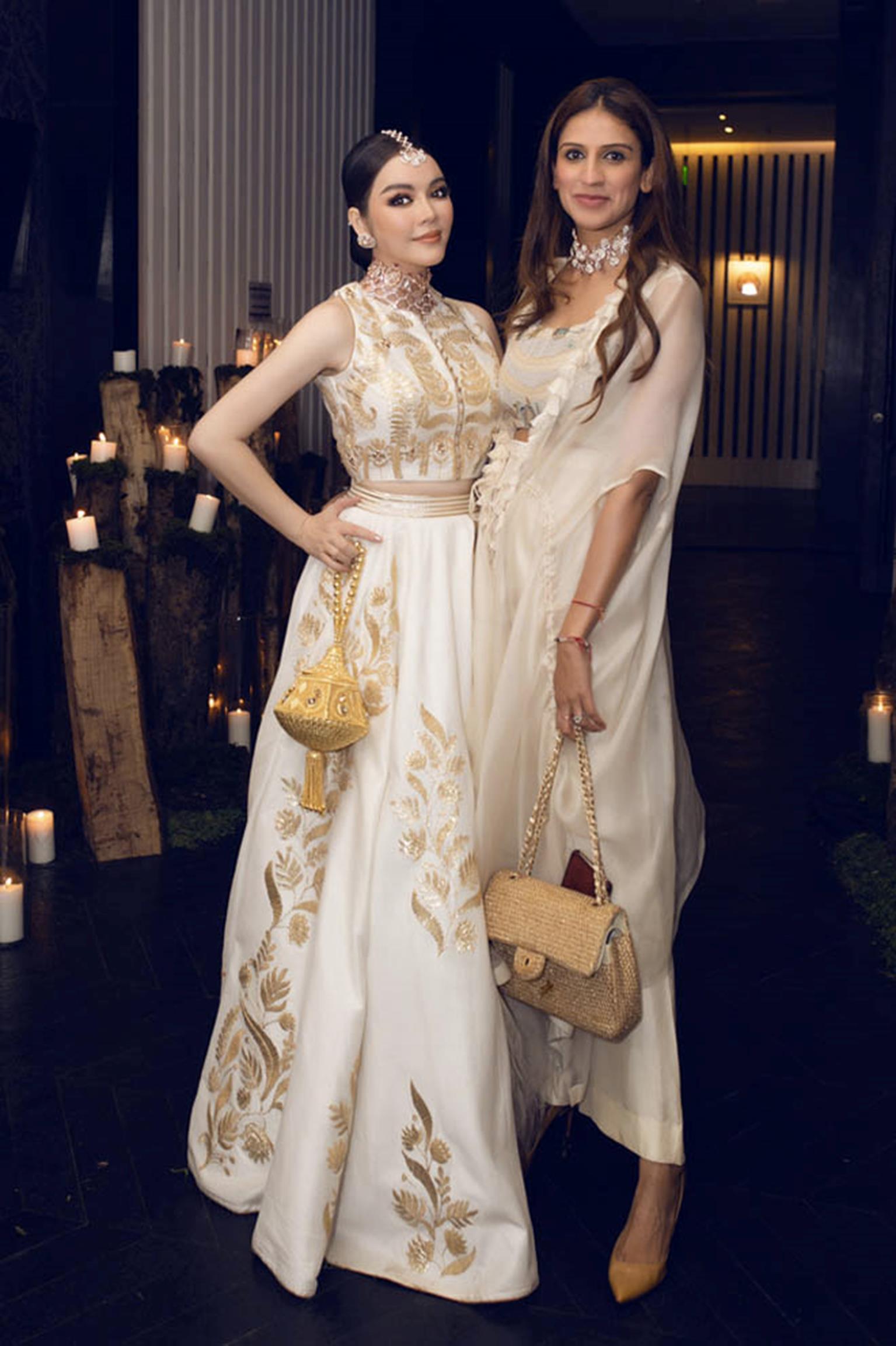 Lý Nhã Kỳ diện váy dát vàng dự tiệc sinh nhật của tỷ phú giàu nhất Ấn Độ-7