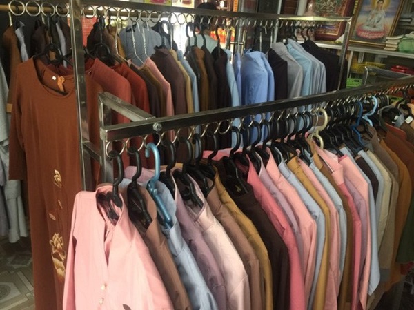 Người mua thay đổi quan niệm, vàng mã cúng rằm tháng 7 ế ẩm-4