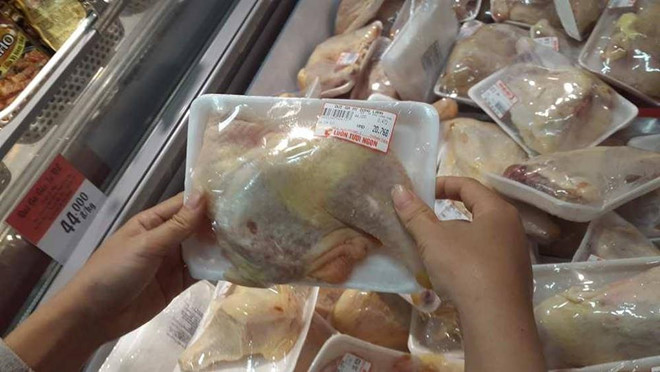 Vì sao gà Mỹ vào Việt Nam chỉ có giá 18.000 đồng/kg?-1