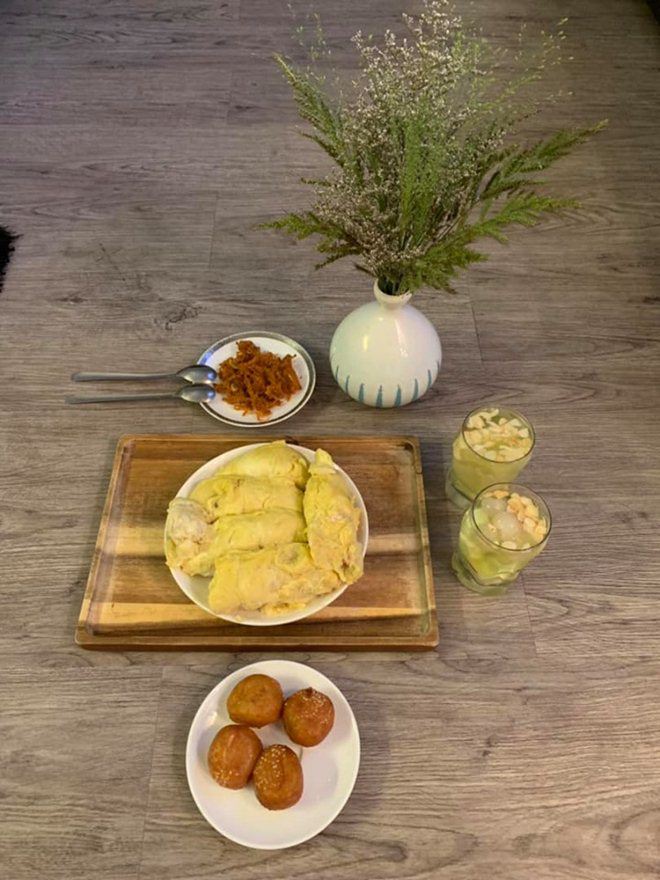 Xoá nghi vấn ghét nhau, Quế Vân mời vợ cũ Việt Anh đến nhà ăn cỗ đẹp như nhà hàng-10