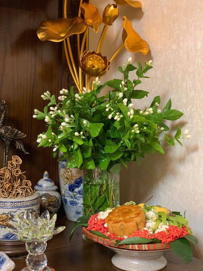 Xoá nghi vấn ghét nhau, Quế Vân mời vợ cũ Việt Anh đến nhà ăn cỗ đẹp như nhà hàng-13