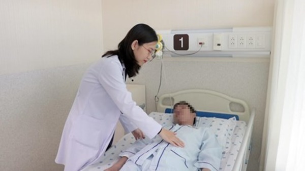 Hy hữu: Người đàn ông Việt suy kiệt cơ thể, suýt tử vong vì thói quen kỳ lạ-2