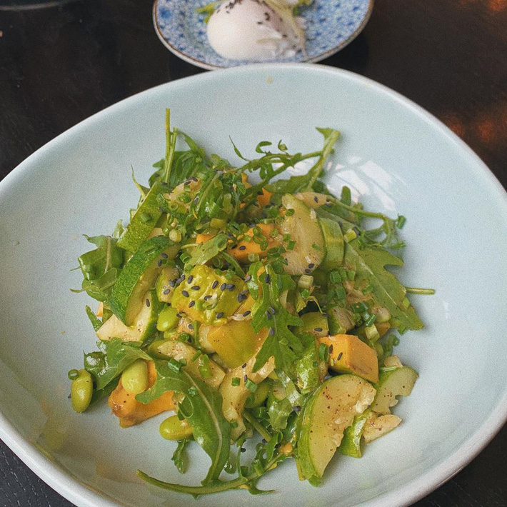 Hà Tăng ăn món nào cũng điểm thêm thứ rau này, tưởng chỉ cho đẹp nhưng hóa ra lại cực tốt cho việc giảm cân-5