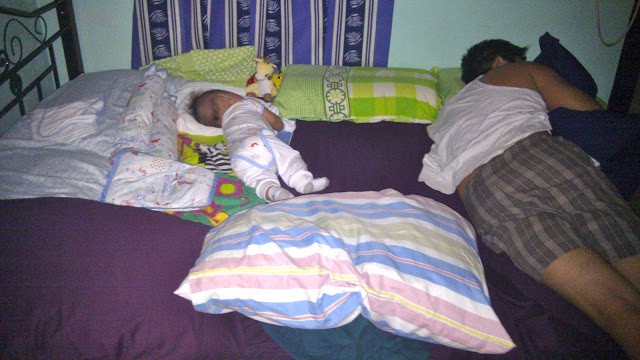 Thương nhau trong kiếp đẻ thuê, các mẹ lại khoe ảnh sao y bản chính của bố và con trai-7