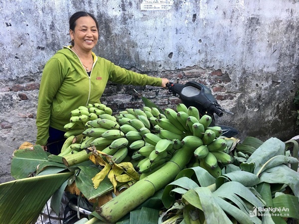 Đặc sản chuối mật mốc bán chạy như tôm tươi ngày Rằm tháng Bảy-6