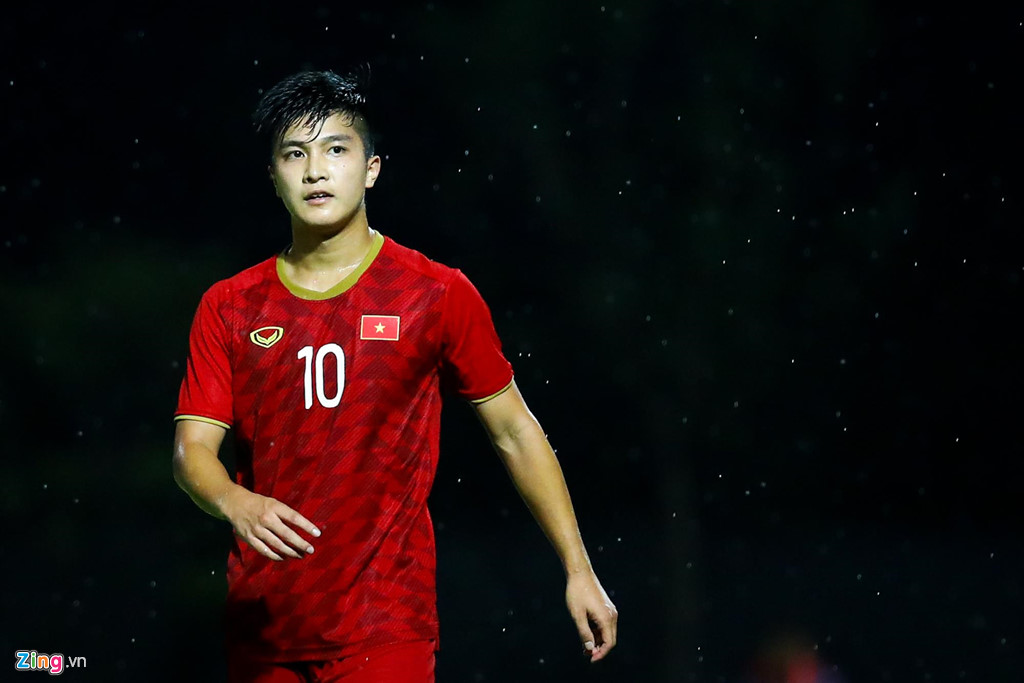 Martin Lo rực sáng nhờ quyết định lạ của HLV Park Hang Seo-3