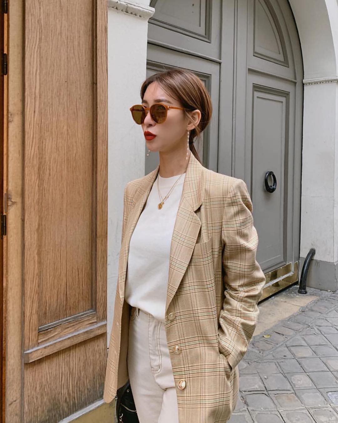 7 tips mặc đẹp khiến bạn phải thốt lên: Giá như mình biết sớm hơn thì phong cách đã thăng hạng từ tám đời nào rồi!-13