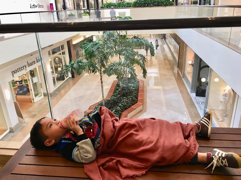 Con trai Ngô Kiến Huy được Thanh Thảo nhận nuôi suốt 8 năm giờ đã lớn bảnh bao, biết làm đủ việc nhà và chăm 3 em gái-5