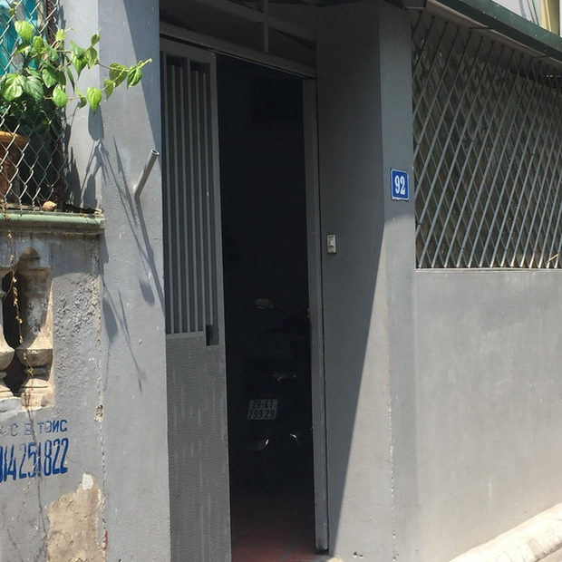 Người thân cô gái 18 tuổi nhảy cầu Vĩnh Tuy tự tử đau xót: Chắc vì mâu thuẫn tình cảm nên cháu tôi mới ra nông nỗi này-2