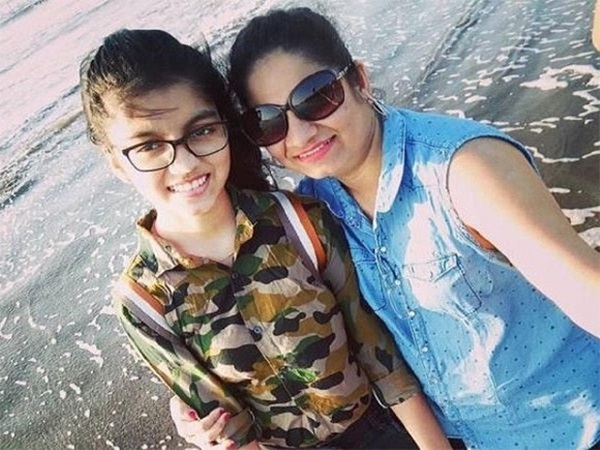 Kinh hoàng vụ nữ diễn viên Ấn Độ tàn nhẫn sát hại con gái ruột rồi treo cổ tự tử-2