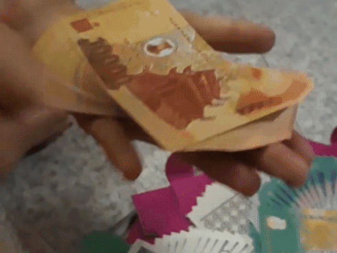 'Độc chiêu' bày tiền vàng cúng lễ cực đẹp khiến chị em thả like ầm ầm
