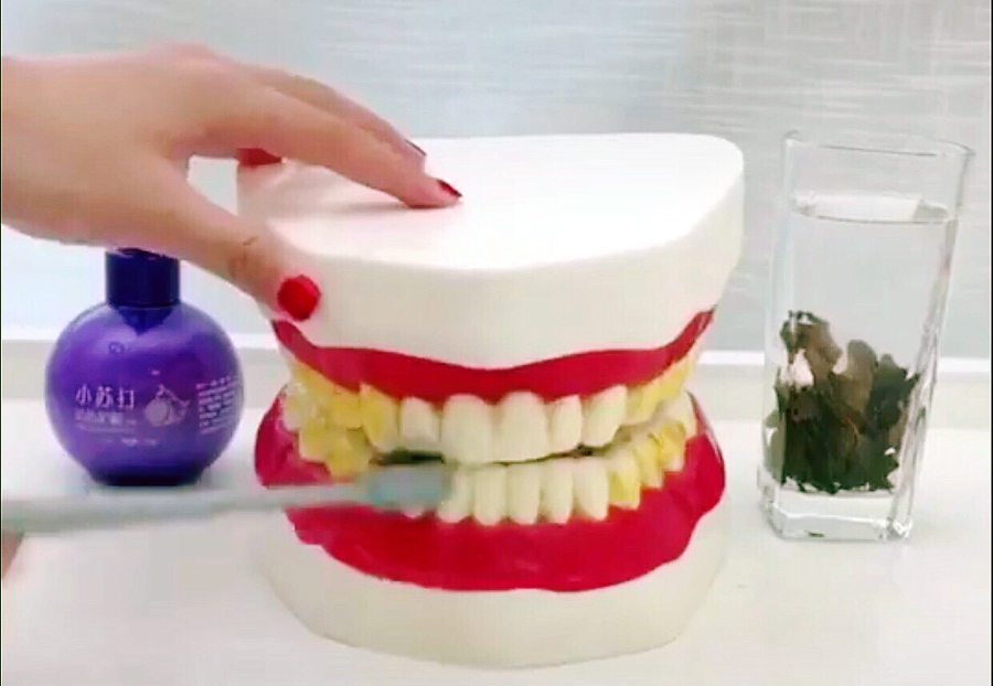 Kem đánh răng Trung Quốc thần thánh siêu tẩy trắng, nhắm mắt dùng liều-2