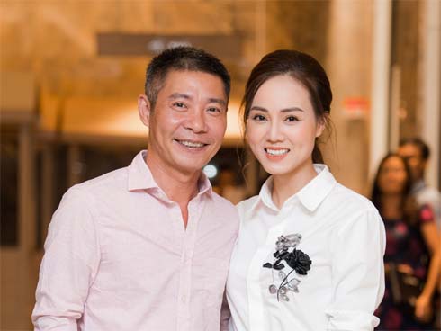 Công Lý chính thức được phong tặng NSND, bạn gái tự hào chia sẻ: Chưa bao giờ tôi thấy anh lo lắng, mừng vui đến thế!-4