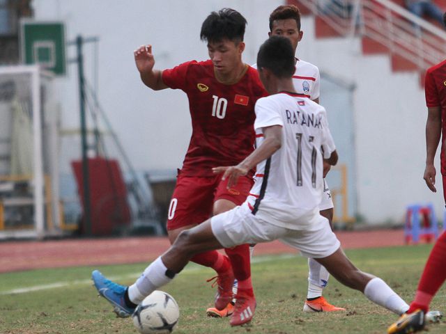 Bóng đá Việt Nam và khoảng trống sau lưng thế hệ Công Phượng, Quang Hải-3