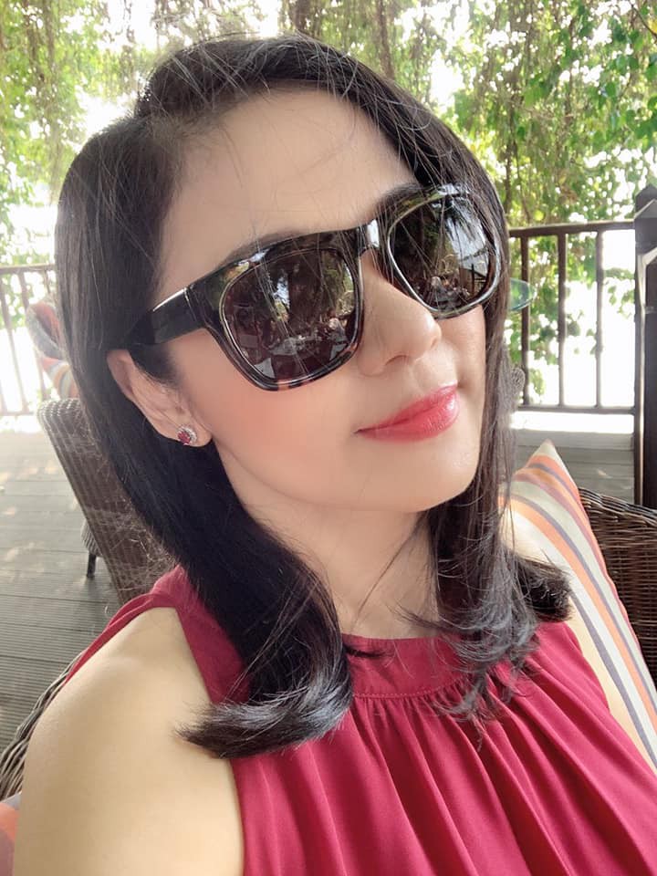 Cuộc sống đằng sau lời tuyên bố sẽ không lấy chồng từ nay đến cuối đời của Việt Trinh-19