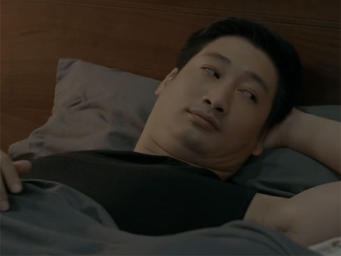 Hoa hồng trên ngực trái: Ả hồ ly tinh bất ngờ bị con trai Công Lý sàm sỡ trong khách sạn-7