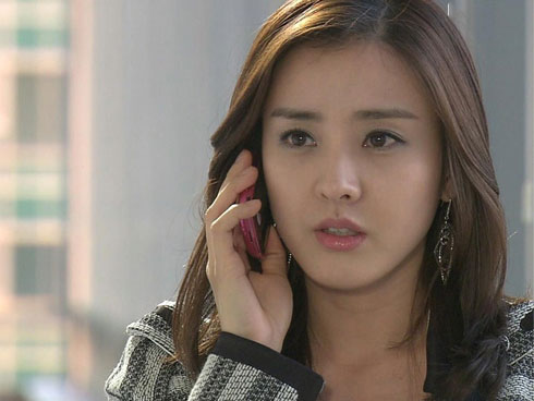 Biết vợ chồng tôi đang thiếu tiền mua nhà, mẹ chồng mang đến cho 3 cây vàng, nhưng mục đích kèm theo đó thì thật khó có thể tin-2