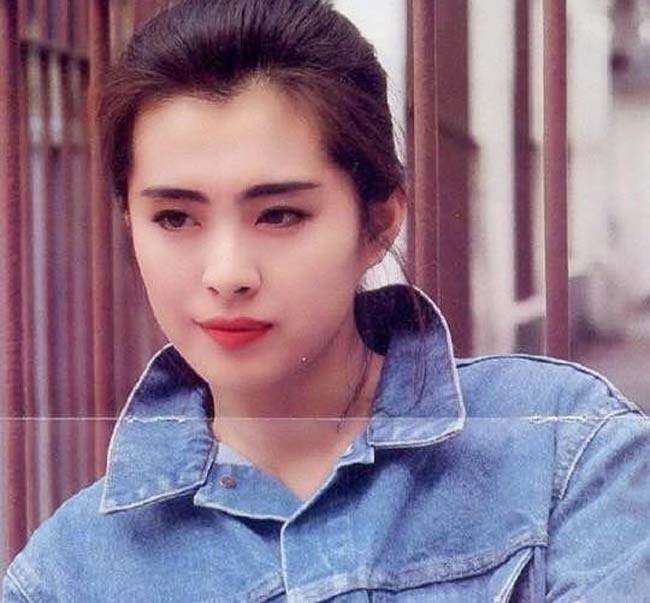 Xà tinh, Đông Phương Bất Bại: 2 nhan sắc trăm năm có một, xưa nay hiếm-5