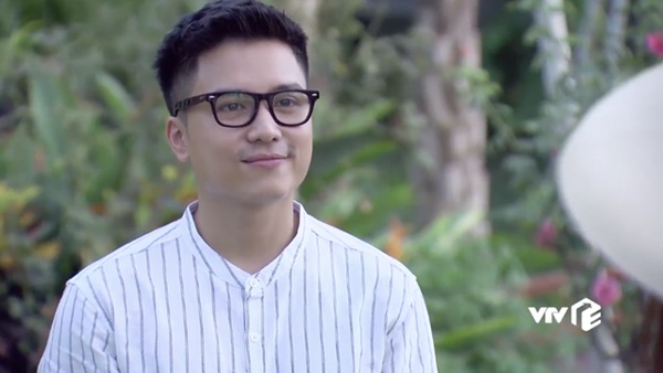 Vợ xinh như hot girl của Mạnh Quân phim Về nhà đi con ngoại truyện-2