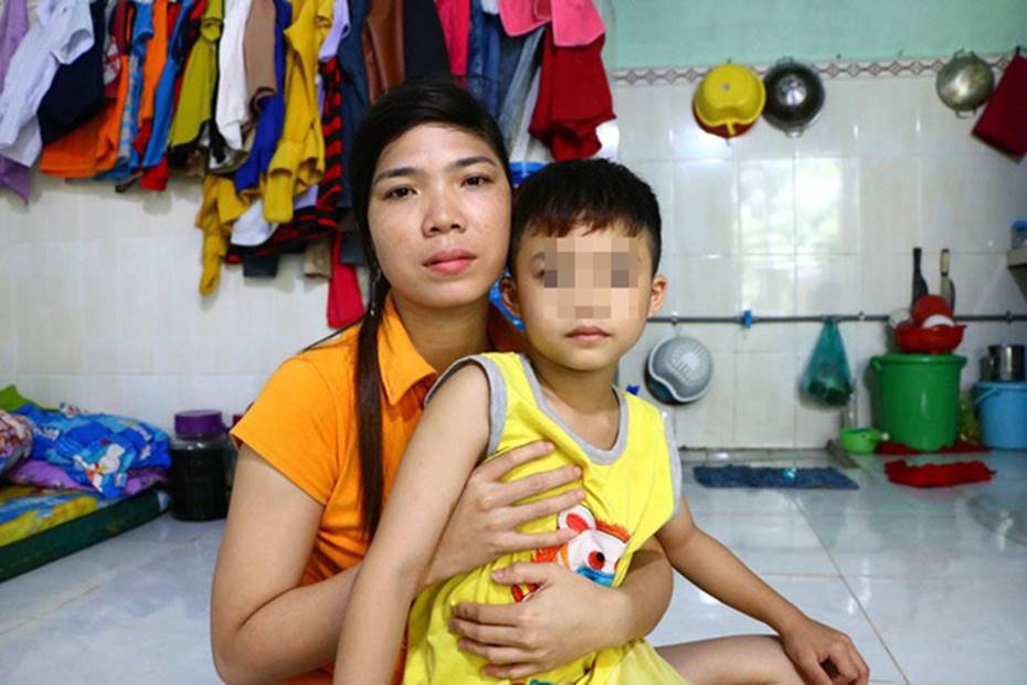 Bỏ quên trẻ 10 giờ liền, trung tâm bán trú chui” bị đóng cửa-2