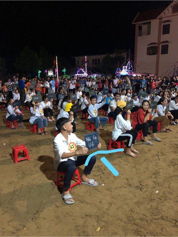 Không muốn nhưng lại bị bắt thi Rung chuông vàng, nam sinh trả lời một câu để bị loại khiến ai nhìn vào cũng phì cười-1