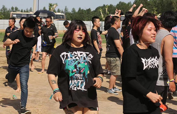 Chàng trai bật khóc khi diện kiến nữ thần của lòng mình ngoài đời, tự hứa sẽ không bao giờ yêu qua mạng nữa-4