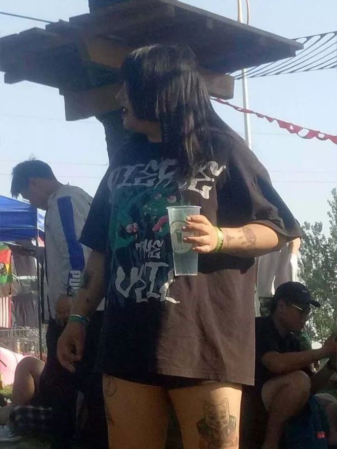 Chàng trai bật khóc khi diện kiến nữ thần của lòng mình ngoài đời, tự hứa sẽ không bao giờ yêu qua mạng nữa-6