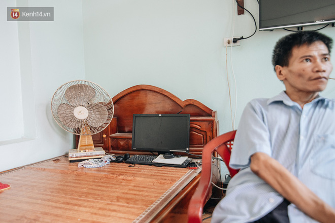 Số phận cay đắng của người cây kì lạ nhất Việt Nam: Mẹ cõng con đi điều trị gần 50 năm, phải uống thuốc ngủ để quên cơn đau-9